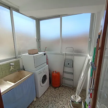 3 Paupi Apartment *